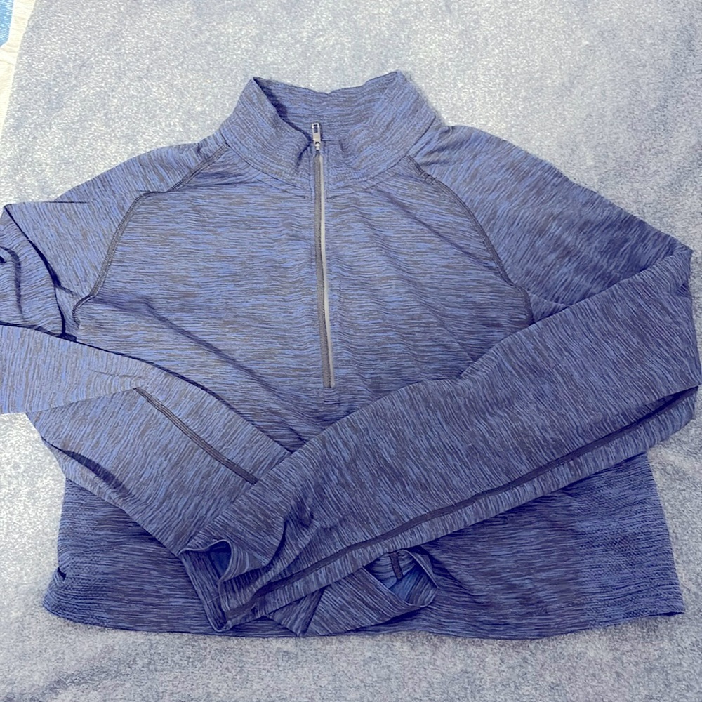 Lulu 1/4 zip crop